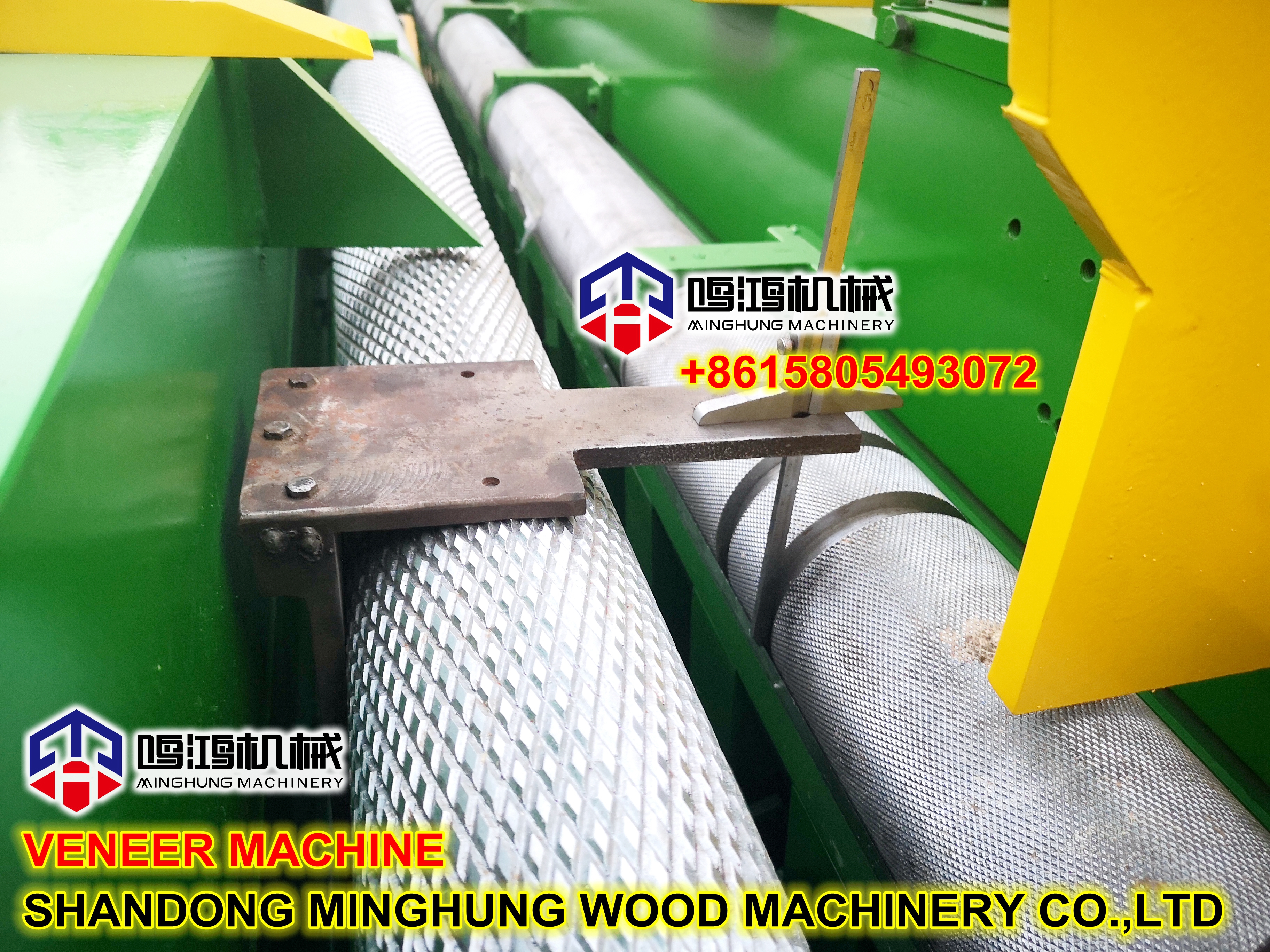 Outil de mesure de la hauteur du couteau de tour &agrave; placage