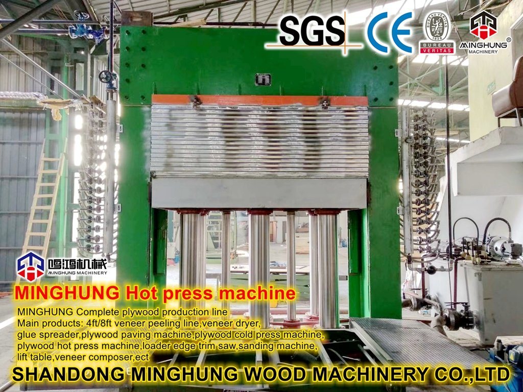 500t presse à chaud contreplaqué de la machine pour l'usine de contreplaqué de bois