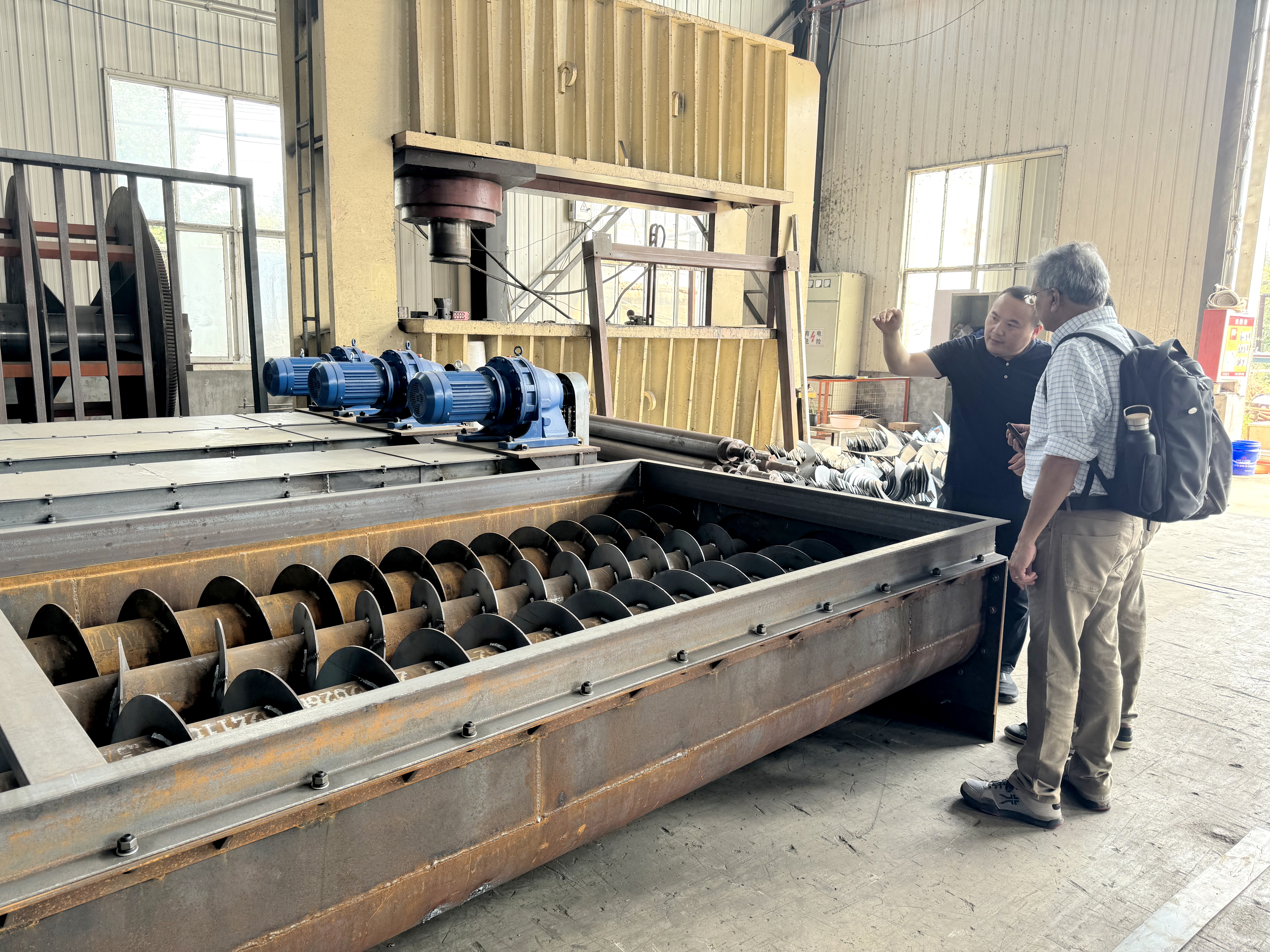 MINGHUNG clients pour la machine OSB