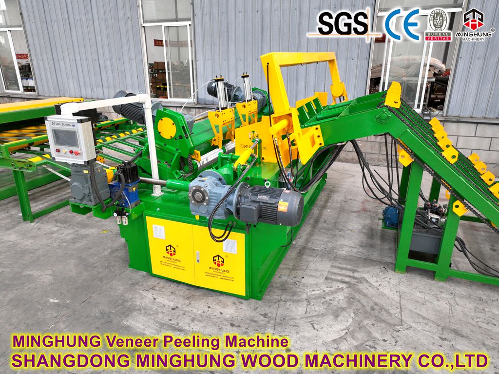 Machine &agrave; &eacute;plucher le bois