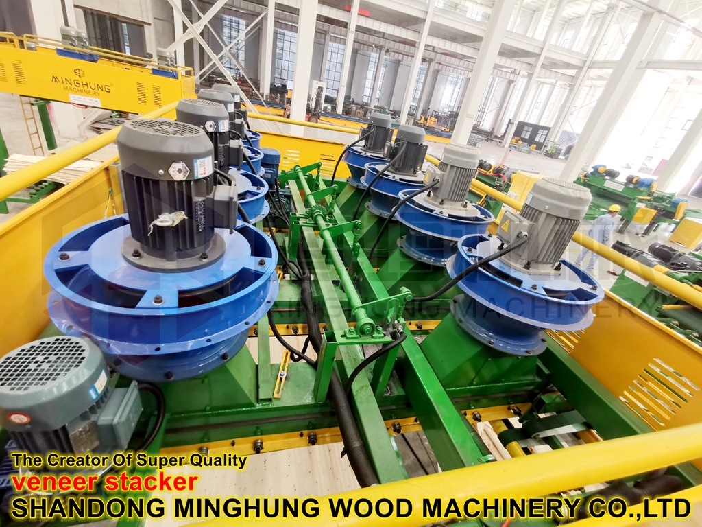 d&eacute;tails de l'empileur de placage