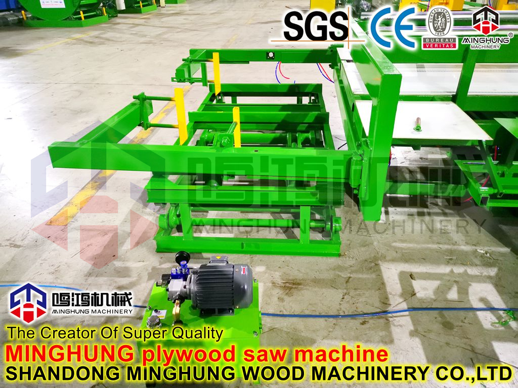 sciage de contreplaqu&eacute;