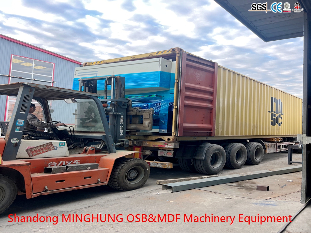 machine &agrave; pon&ccedil;onner 