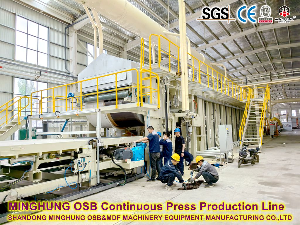 Ligne de production de presse continue OSB